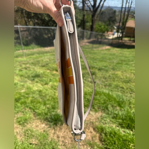 Coach Varsity Stripe Crossbody Bag F38402 Cream Orange Yellow Swingpack 2018 - Picture 7 of 12